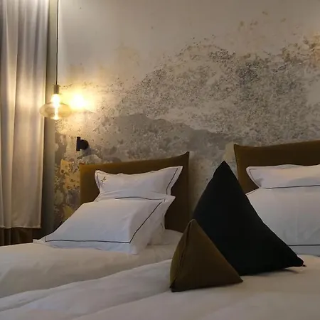 Aux Ducs De Sienne 4* Montagne (Gironde)