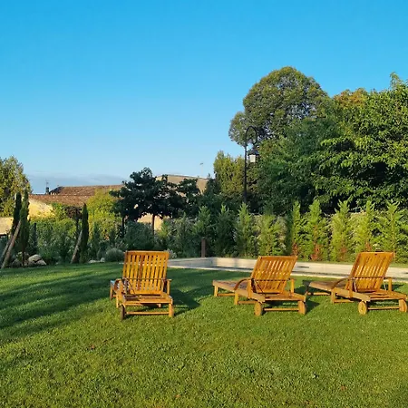 Hotel Aux Ducs De Sienne 4*