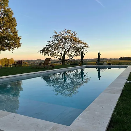 Hotel Aux Ducs De Sienne Montagne (Gironde)