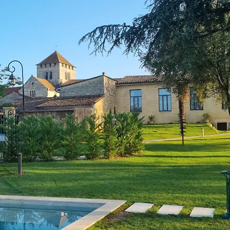 Hotel Aux Ducs De Sienne