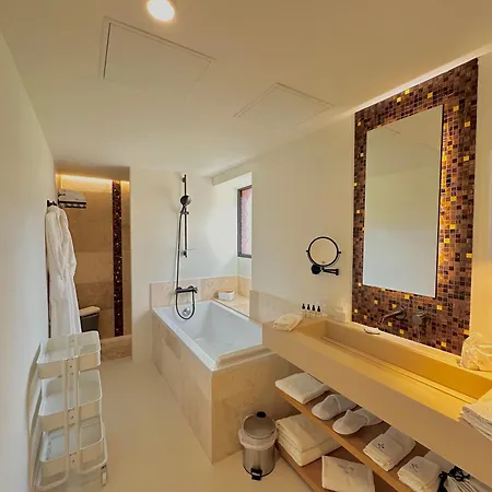 Aux Ducs De Sienne Hotel