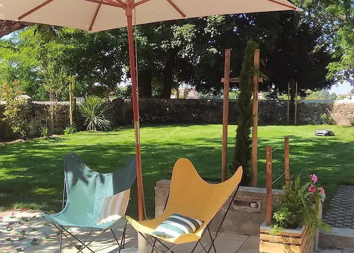 Hotell Aux Ducs De Sienne