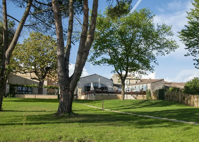 Aux Ducs De Sienne מלון 4*