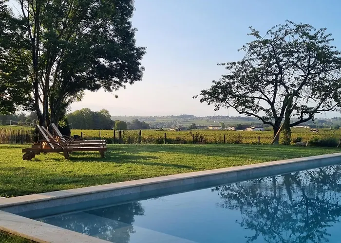 Aux Ducs De Sienne 4* Montagne (Gironde)