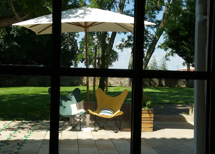 Aux Ducs De Sienne מונטן